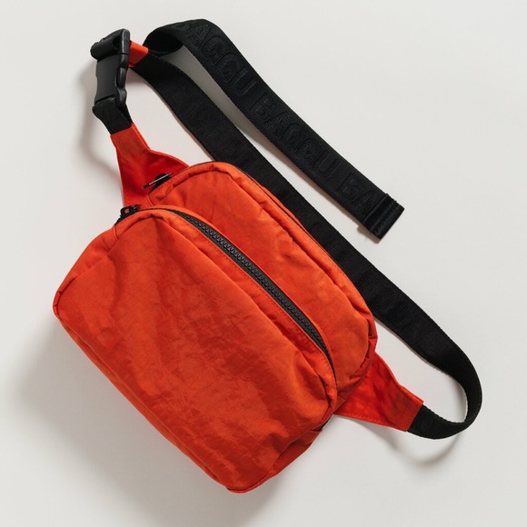 BAGGU Handbags - BAGGU nylon fanny pack belt bag in Tomato (bright red/orange) - rare color NWT